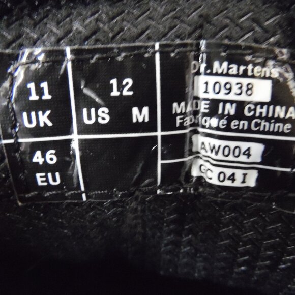 DOC MARTENS  DR MARTENS AIR WAIR MENS SIZE 12 shoes boots? 10938 aw004 gc04i - Picture 3 of 14